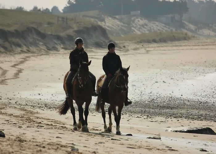 A L'abri Des Vents Bed and breakfast