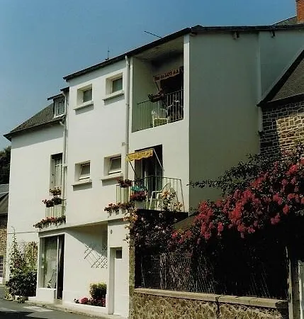 A L'abri Des Vents Bed and breakfast