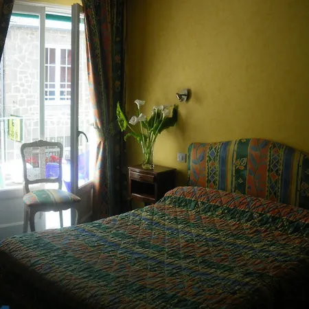 A L'abri Des Vents Bed and breakfast 3*