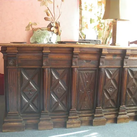 A L'abri Des Vents Bed and breakfast 3*
