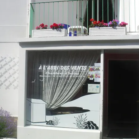 A L'abri Des Vents Bed and breakfast Saint-Jean-le-Thomas