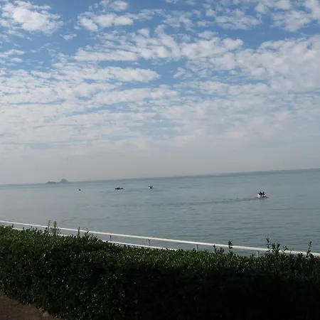 Bed and breakfast A L'abri Des Vents 3*